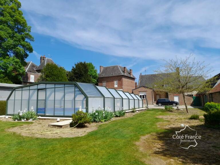 A proximité de tous commerces, lot de 3 maisons avec piscine — photo 1