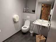 AFFAIRE A SAISIR - fonds de commerce restaurant 202 m2+ terr — photo 4