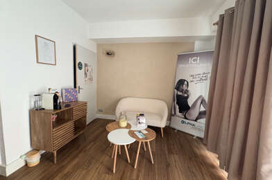 Commerce  935 €