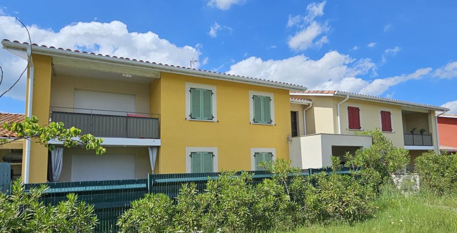 LA SALVETAT - T2 récent avec balcon et parking — photo 1
