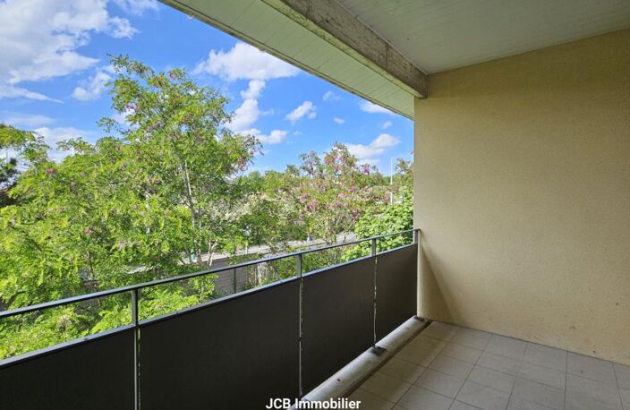 LA SALVETAT - T2 récent avec balcon et parking — photo 2