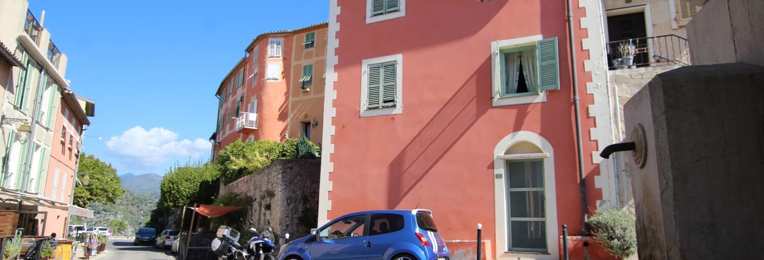 Maison 7 Pièces 137 m² à vendre à Falicon (06950)