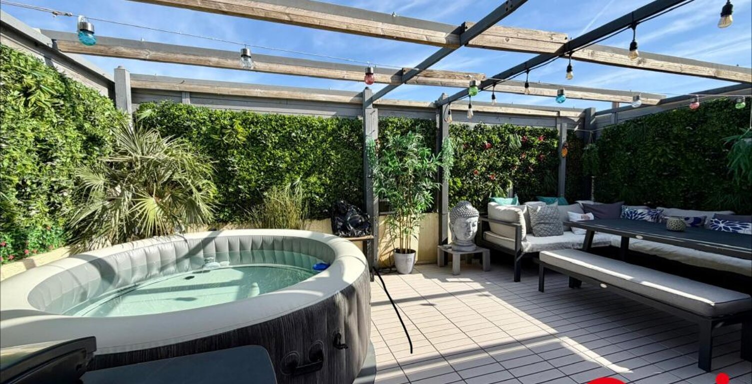 MARSEILLE 10e – DERNIER ÉTAGE – T3 80m² – TERRASSE 22 m² – POTENTIEL T4 — photo 1