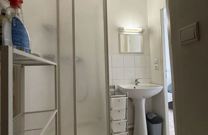 T1 meublé à louer — photo 3