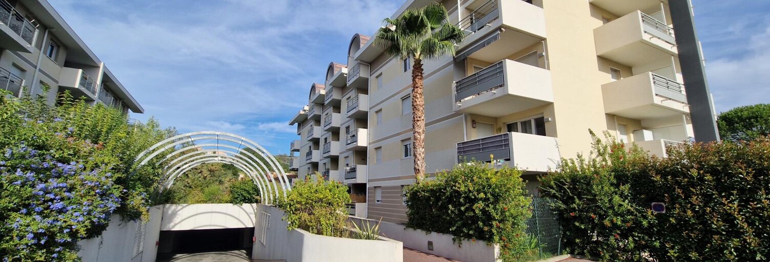Appartement 2 Pièces 37 m² à louer à Pégomas (06580)