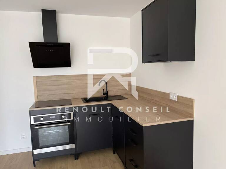 APPARTEMENT T2  DANS UNE RESIDENCE SECURISEE — photo 1