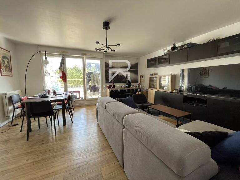 Appartement T4 85m2 avec terrasse et parking — photo 1
