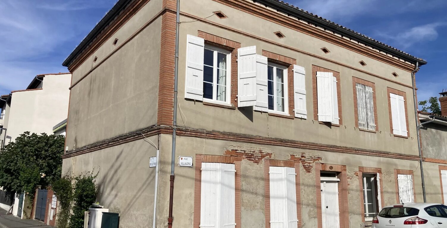 SAINT EXUPERY T2/3 meublé en combles — photo 1