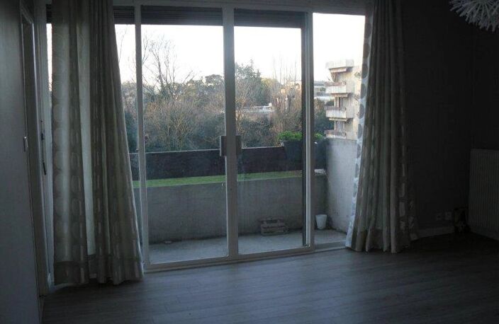 Pont des Demoiselles - Appartement T3 — photo 3
