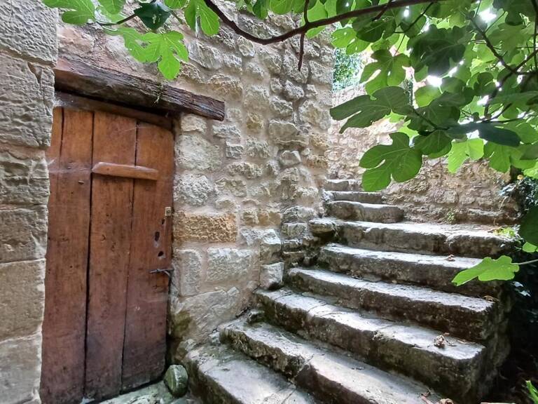 Maison du 17ème dans environnement très calme, avec un gite ou maison d'amis — photo 1