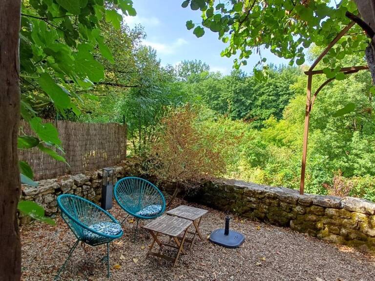 Maison du 17ème dans environnement très calme, avec un gite ou maison d'amis — photo 1