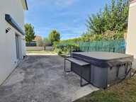 *** EXCLUSIVITE *** MAISON MODERNE AVEC JARDIN *** PONT DU CHATEAU 63430 *** — photo 2