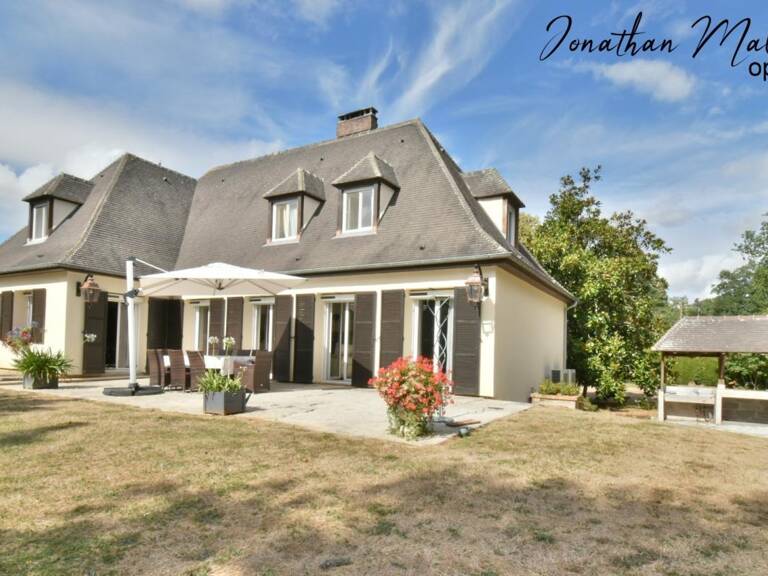 Proche de Conches-en-Ouche – Élégante maison traditionnelle aux beaux volumes, jusqu’à 6 chambres — photo 1