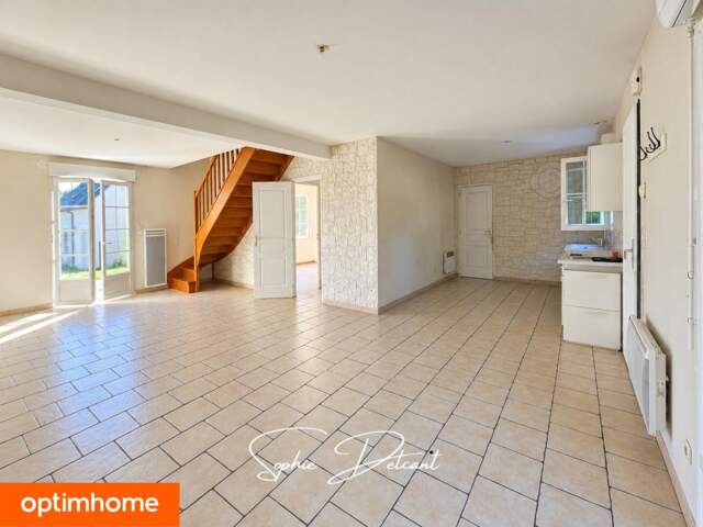 Maison familliale à vendre 5 pièces PERNAY (37) 4 chambres DPE C — photo du bien
