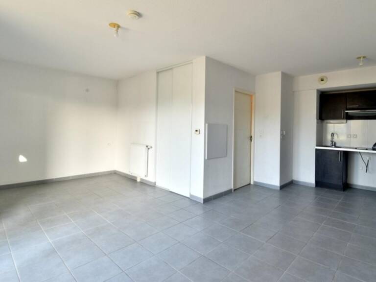EXCLUSIVITÉ - GRAND STUDIO - TERRASSE ET CELLIER — photo 1
