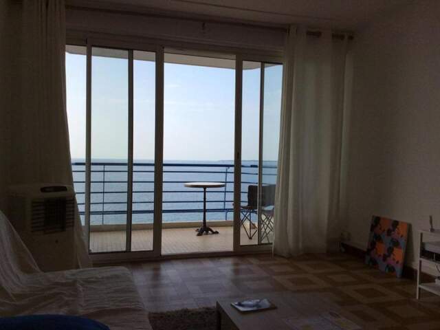 Appartement de 35m2 à louer sur Antibes — photo du bien