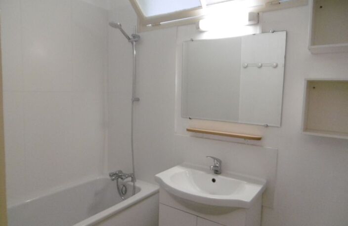 Appartement de 46m2 à louer sur Bordeaux — photo 4
