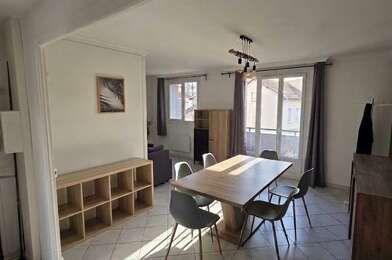 Appartement 3 pièces 980 €