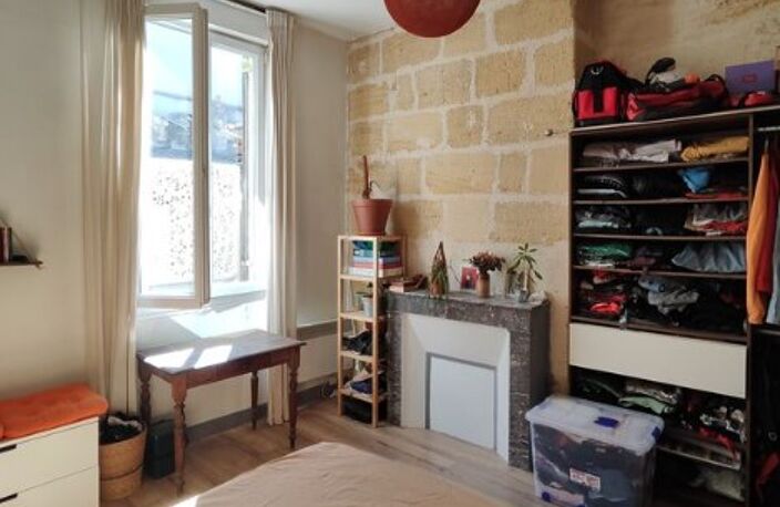 T2 — photo 3
