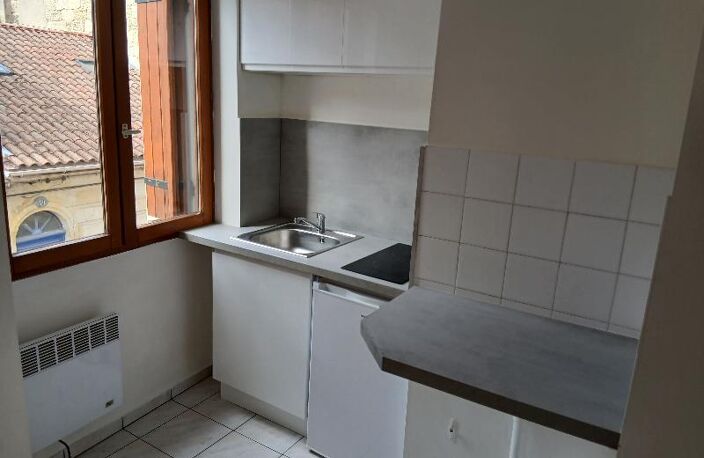 T2 — photo 2