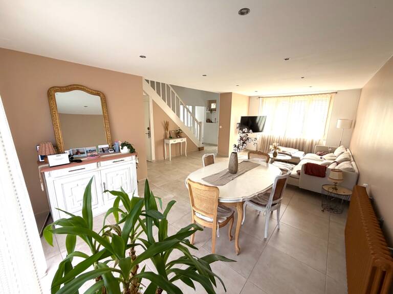Maison à vendre 5 pièces MONTCEAU LES MINES (71) — photo 1