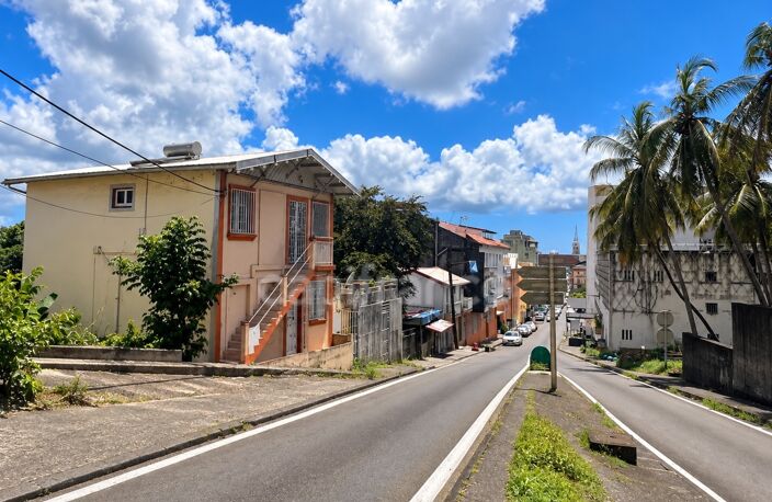 Immeuble de rapport à vendre FORT DE FRANCE (972) — photo 2