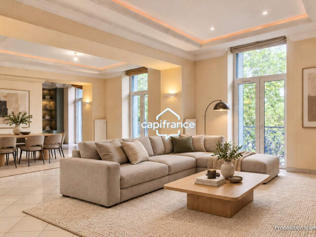 VICHY / OPERA (03) - A VENDRE - appartement 166 m² + cave — photo du bien