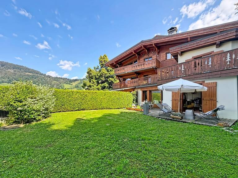 A VENDRE - Appartement T4 en rez de jardin - MEGEVE — photo 1