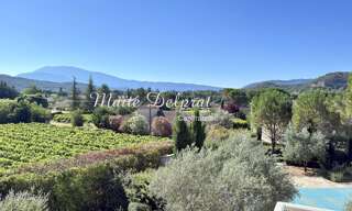 Maison 7 Pièces 217 m² à vendre à Vaison-la-Romaine (84110)