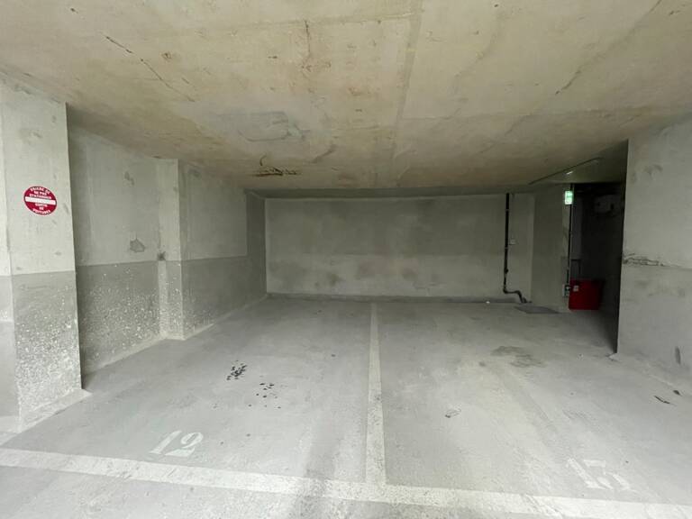 Parking intérieur sécurisé — photo 1