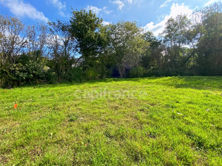À VENDRE - LOPERHET (29470) - TERRAIN CONSTRUCTIBLE - 593 M² - LIBRE CONSTRUCTEUR — photo 1