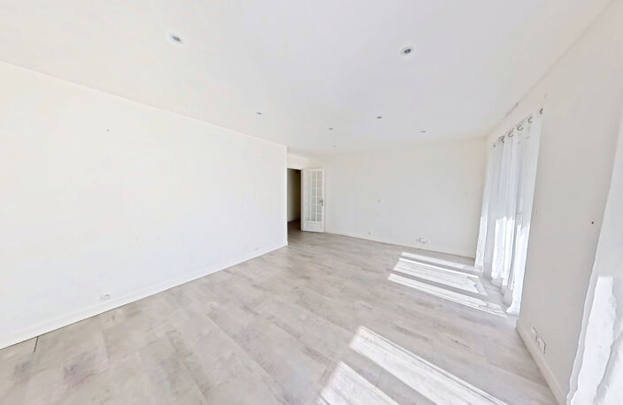 Appartement à vendre 4 pièces VERRIERES LE BUISSON (91) — photo 3