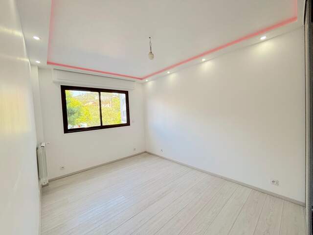 Appartement à vendre 3 pièces CANNES (06) — photo du bien