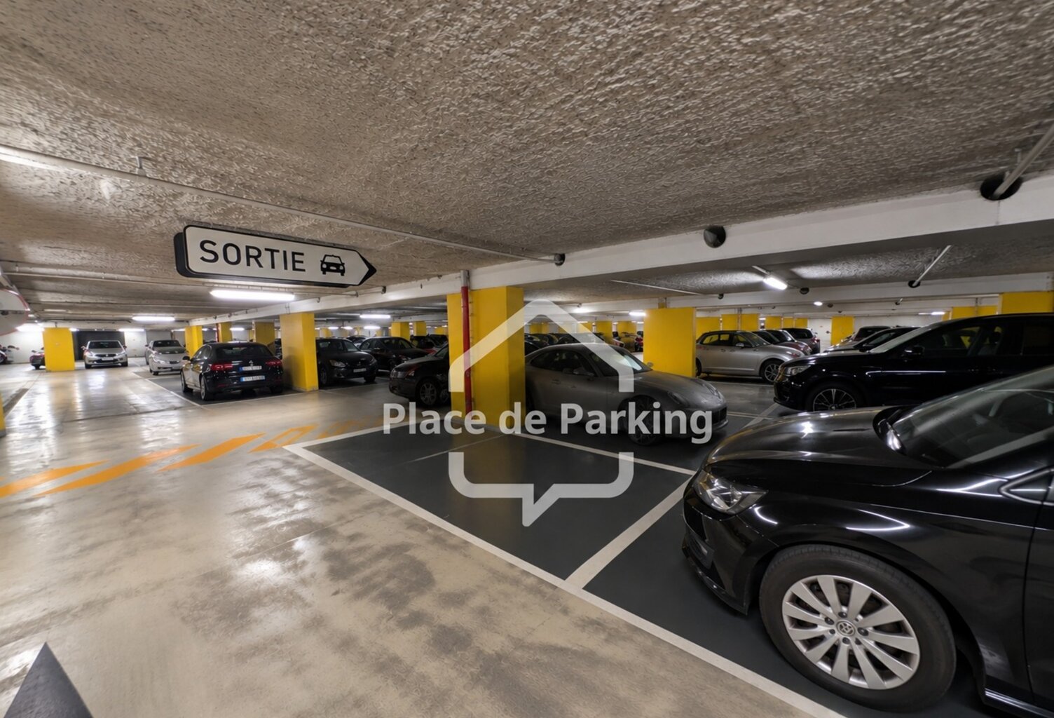 Place de Parking à vendre BORDEAUX (33) - PEY-BERLAN & SAINT-CHRISTOLY — photo 1