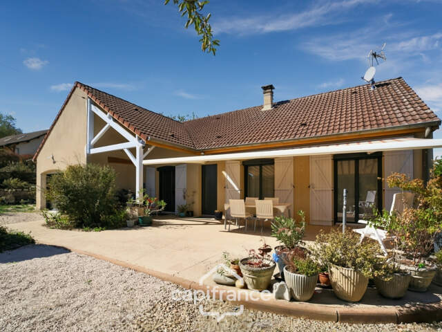 Maison de plain-pied, 3 chambres, au calme, jardin aménagé - proche de LOUHANS (71) — photo du bien