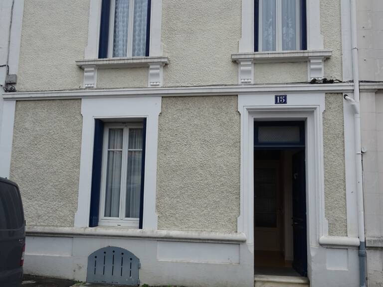 Maison à vendre 5 pièces ANGOULEME (16) — photo 1