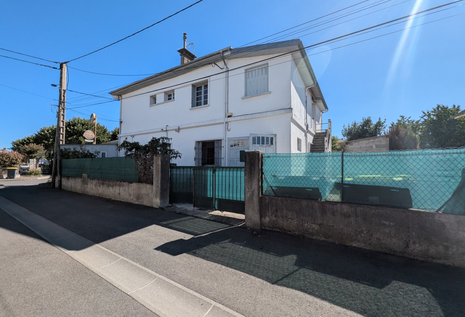 Immeuble à vendre AUREILHAN (65) — photo 1