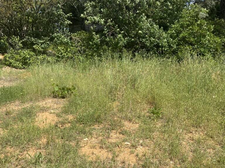 Terrain à construire  605 m² — photo 1