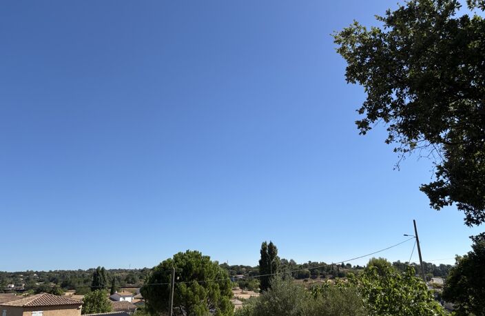 Vente maison à construire 95 m² Saint-Maximin-la-Sainte-Baume (83470) — photo 2