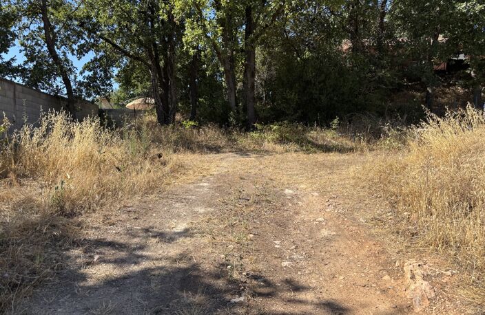 Vente maison à construire 95 m² Saint-Maximin-la-Sainte-Baume (83470) — photo 3