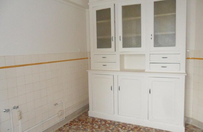 Spaciaux appartement de 148 m² - Centre Ville de Vesoul — photo 2