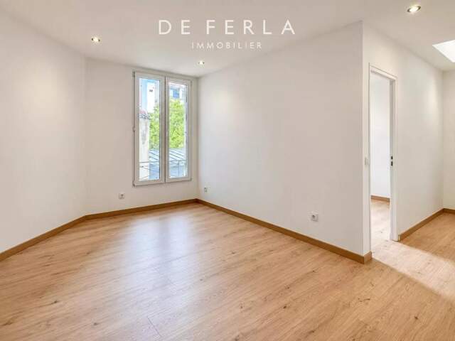 PORTE DE SAINT-CLOUD – BOULOGNE-BILLANCOURT | APPARTEMENT DE CARACTÈRE AU DERNIER ÉTAGE — photo du bien