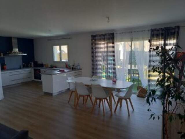MAISON T5 LEOJAC — photo du bien