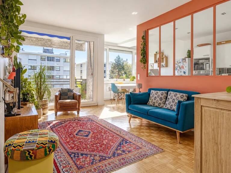 Appartement 4 pièces de 78 m² à Suresnes — photo 1