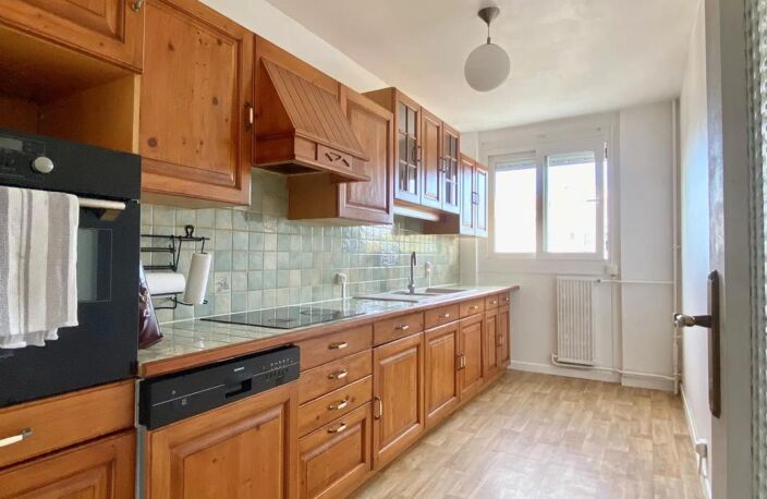 Appartement de 4 pièces de 92 m² à Nogent-sur-Oise — photo 2