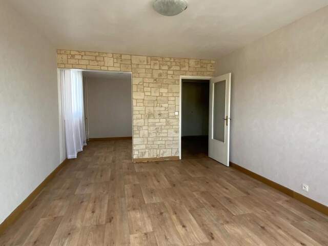 Appartement de 4 pièces de 92 m² à Nogent-sur-Oise — photo du bien
