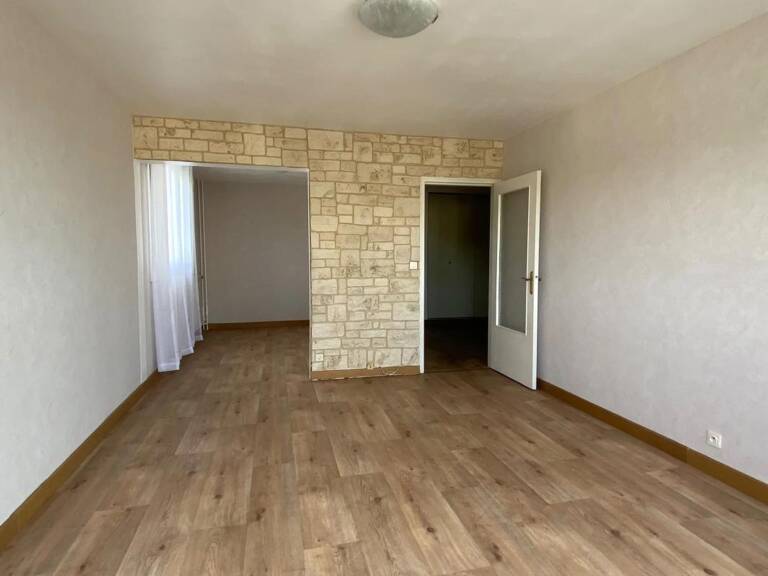 Appartement de 4 pièces de 92 m² à Nogent-sur-Oise — photo 1