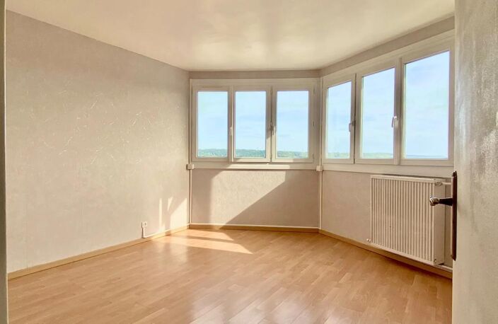 Appartement de 4 pièces de 92 m² à Nogent-sur-Oise — photo 4