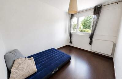 Appartement F4 de 76m2 en rez-de-chaussée dans résidence rénovée — photo du bien