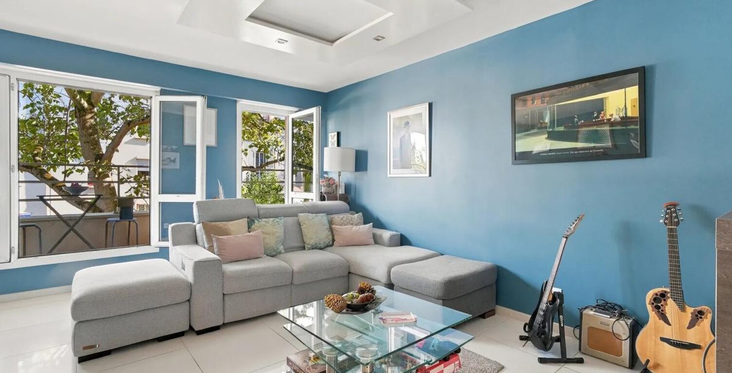 Appartement de 4 pièces de 83 m² à Suresnes — photo 1